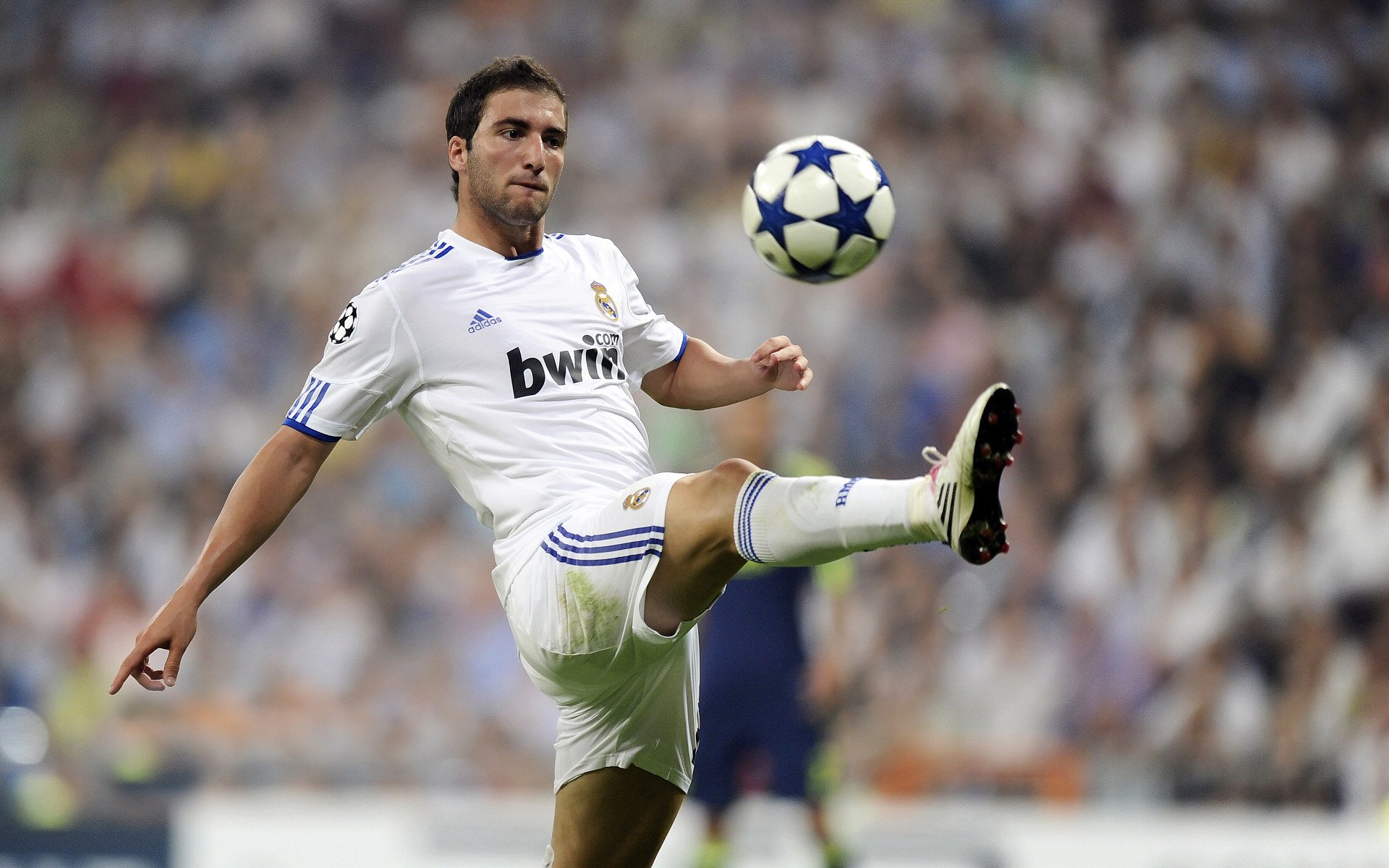 西甲突破防线：精彩瞬间不断涌现！，西甲新规则